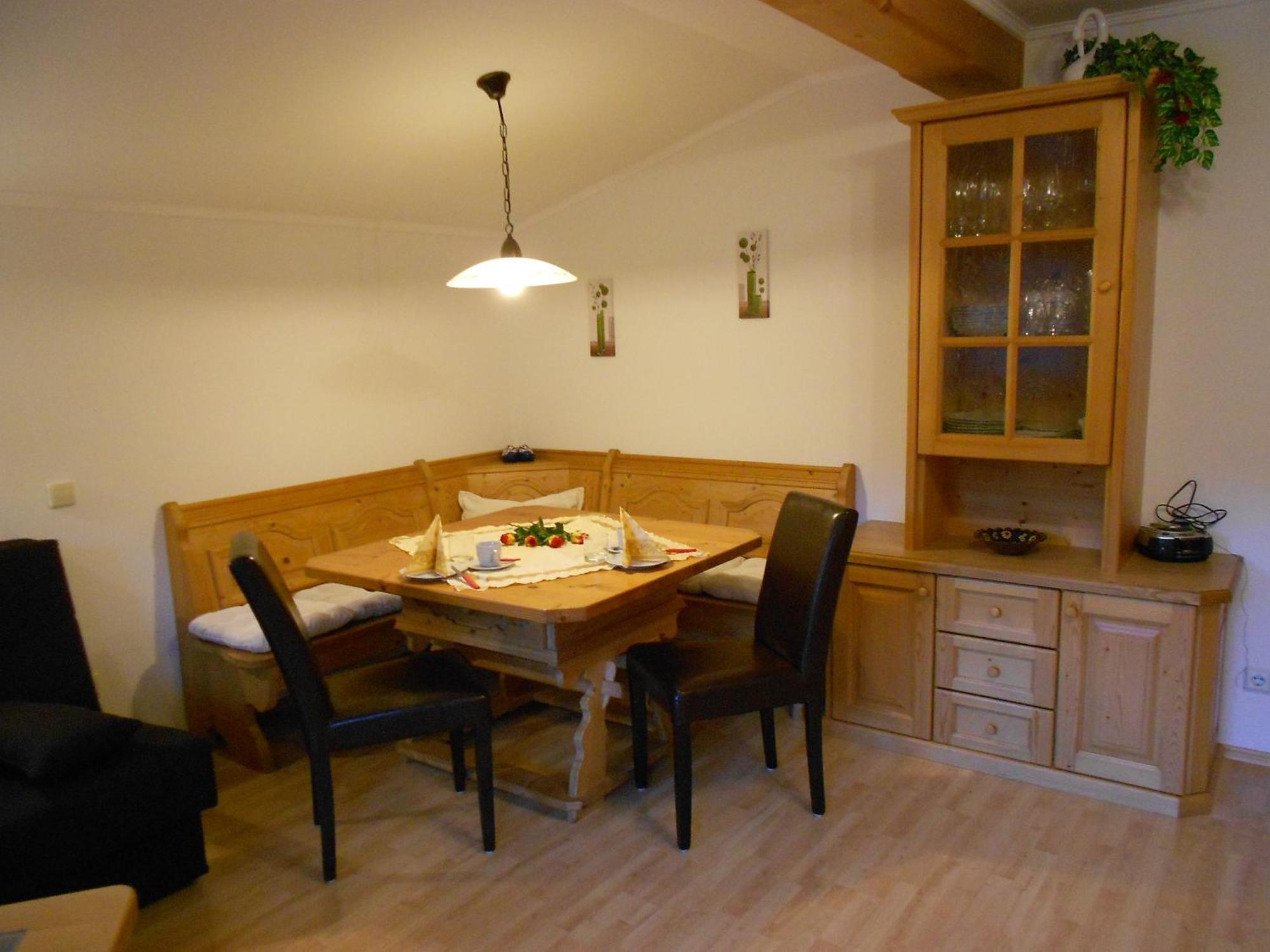 Gaestehaus Holzer Apartment *